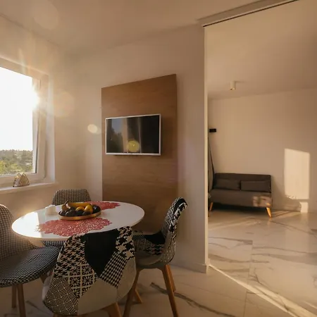 Mietowy Debina (Ustka)